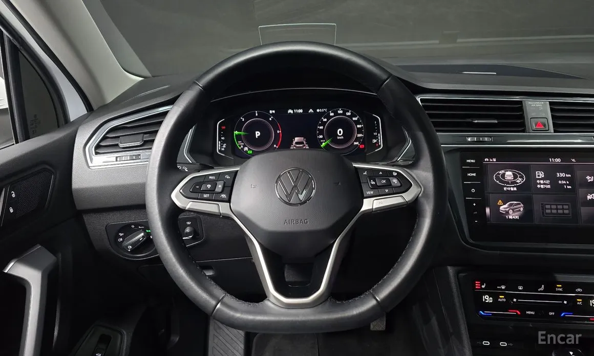 Фото 13 - Volkswagen Tiguan