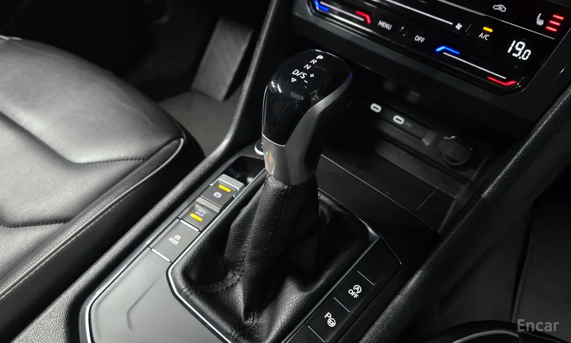 Фото 9 - Volkswagen Tiguan