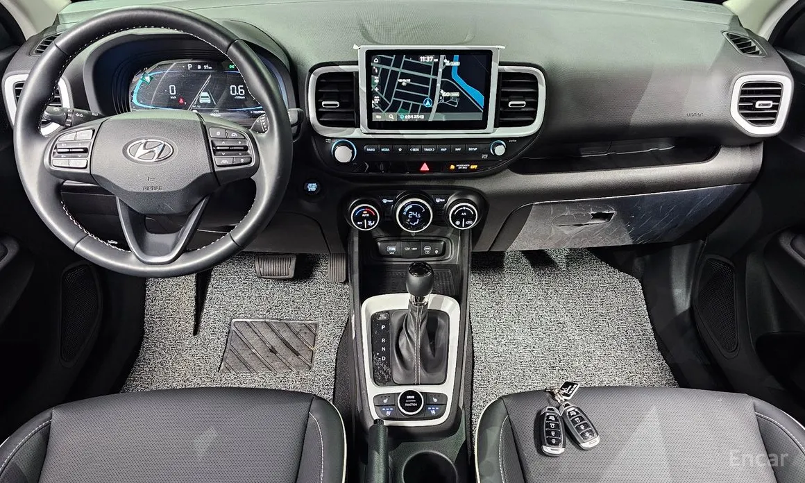 Фото 7 - Hyundai Venue