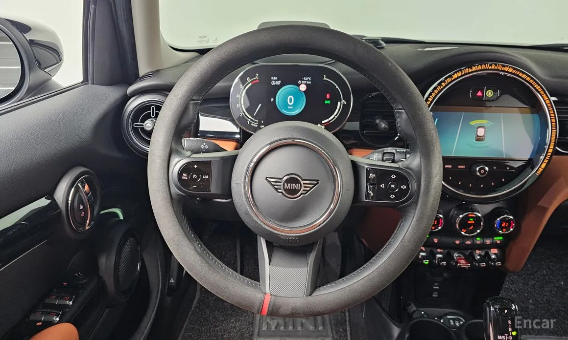 Фото 13 - Mini Cooper