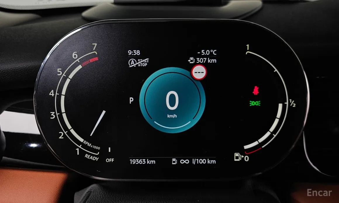 Фото 8 - Mini Cooper