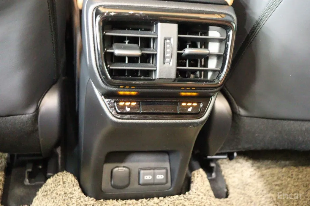 Фото 17 - Lexus NX