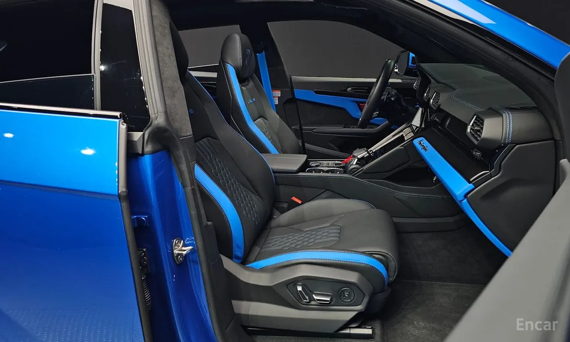 Фото 19 - Lamborghini Urus