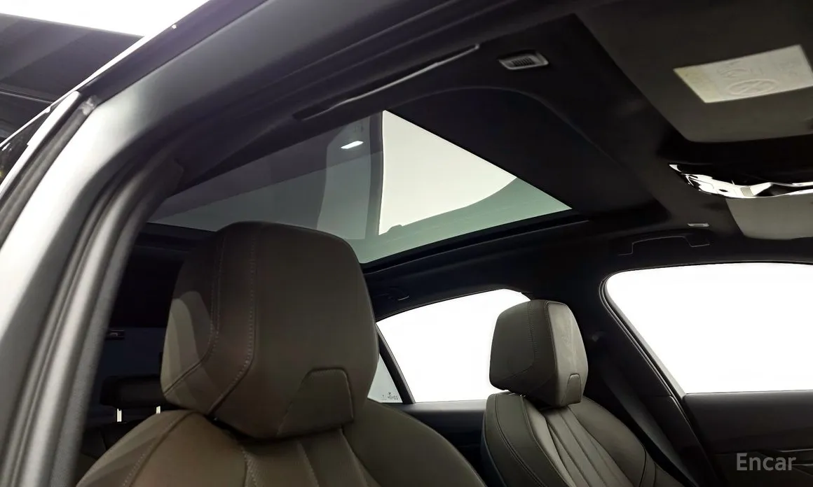 Фото 17 - BMW 5 Series