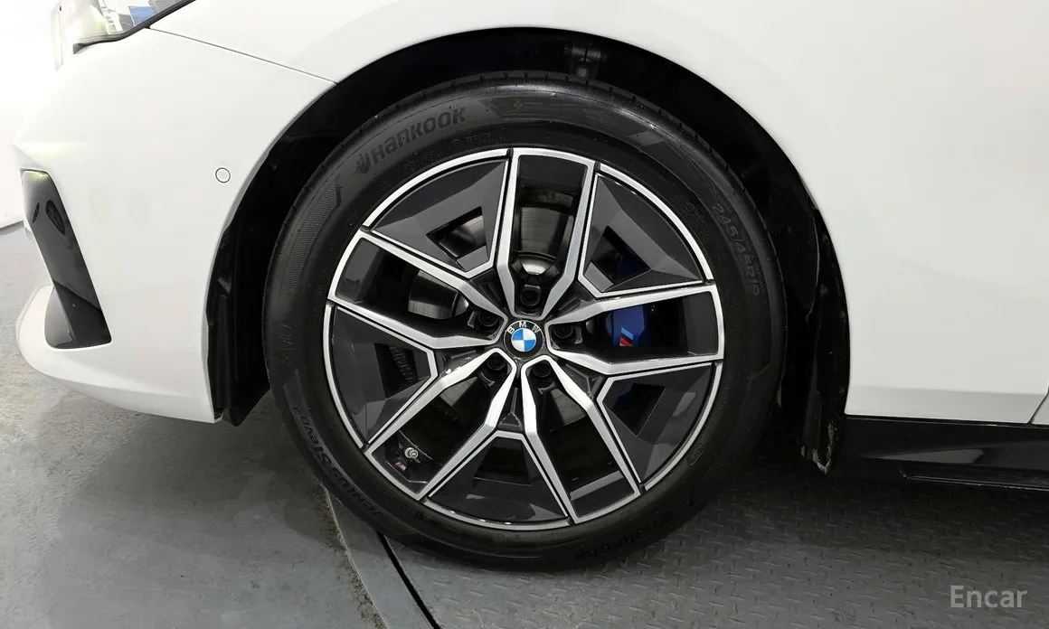 Фото 5 - BMW 5 Series