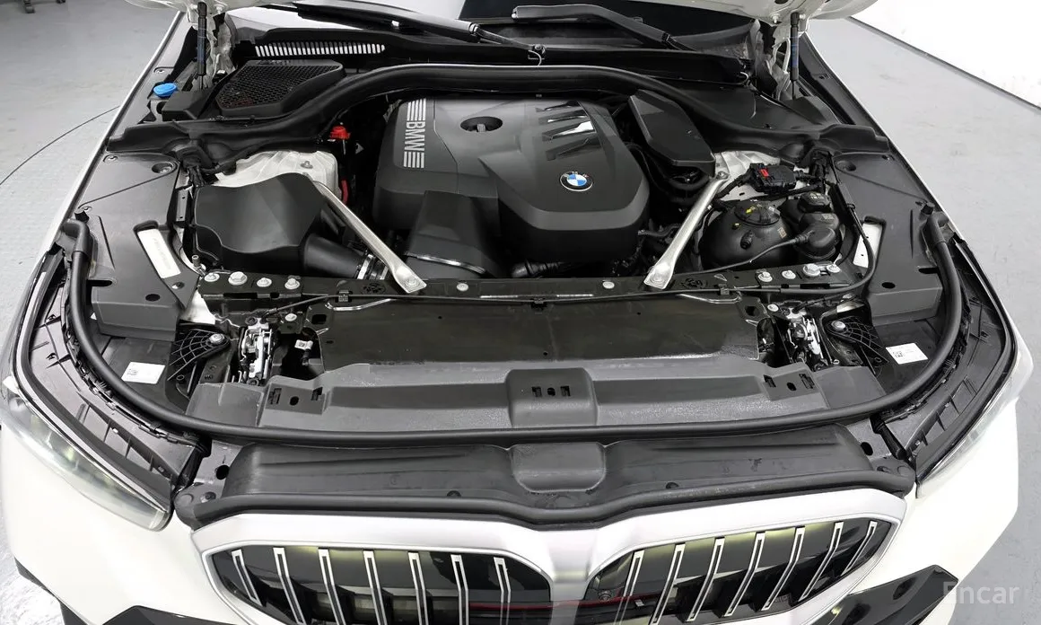 Фото 6 - BMW 5 Series