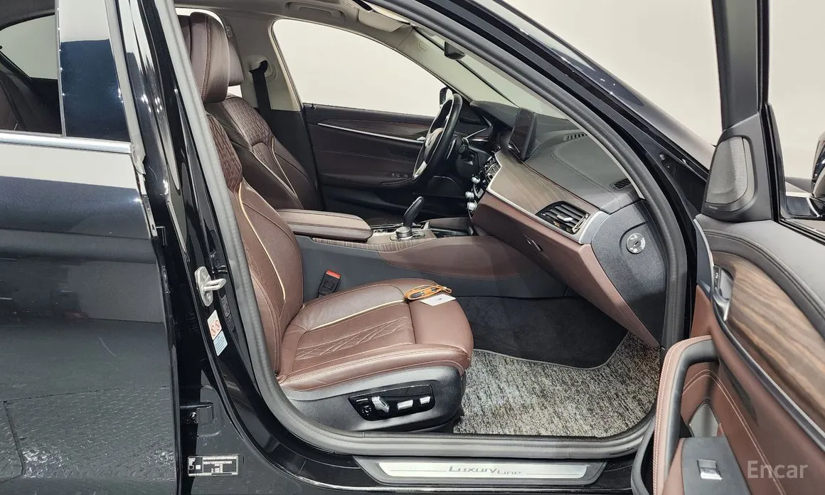 Фото 11 - BMW 5 Series