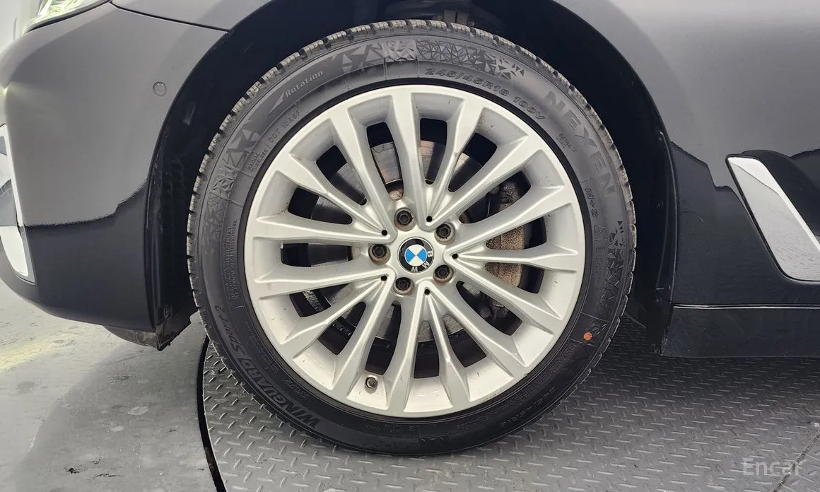 Фото 5 - BMW 5 Series