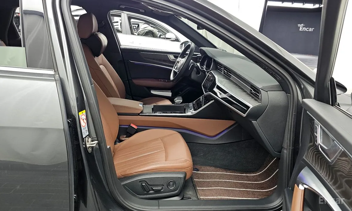 Фото 11 - Audi A6