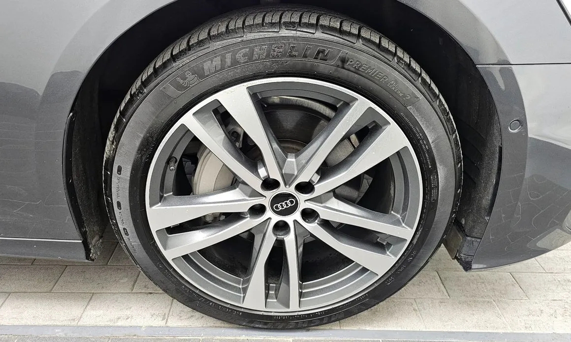 Фото 5 - Audi A6