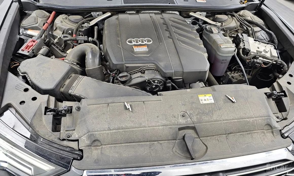 Фото 6 - Audi A6