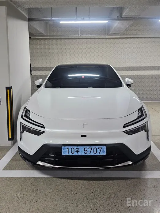 Фото 3 - Polestar 4