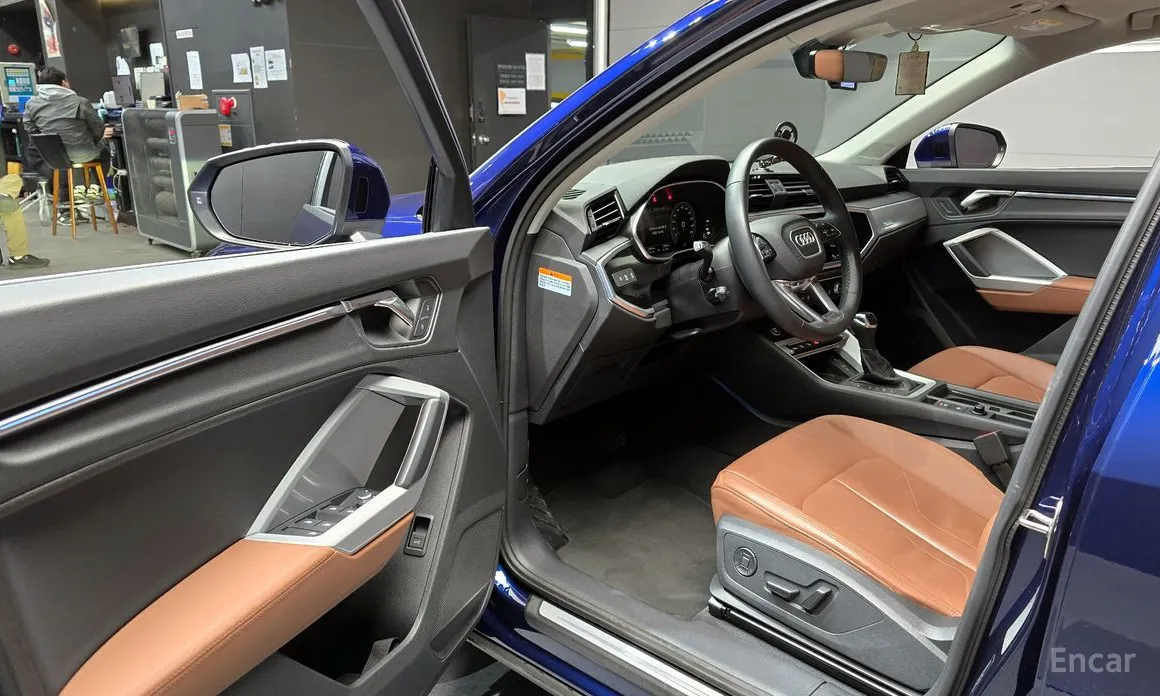 Фото 11 - Audi Q3