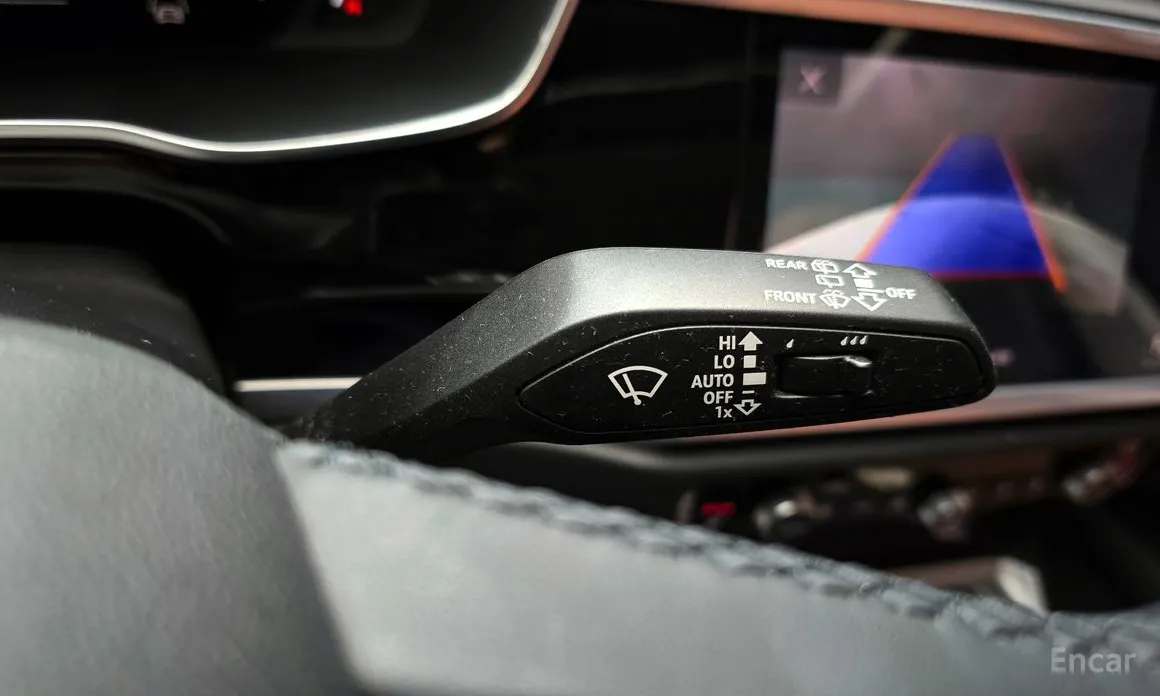 Фото 18 - Audi Q3