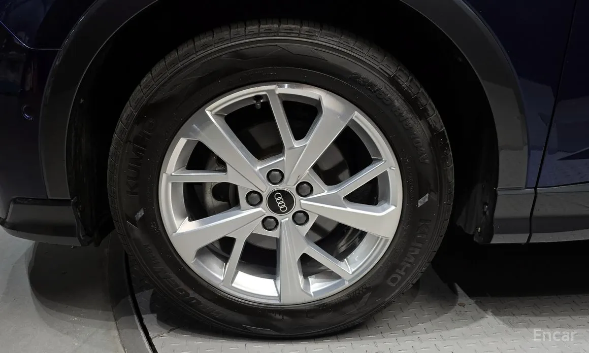 Фото 5 - Audi Q3