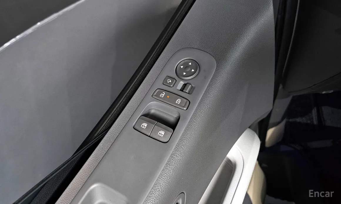 Фото 12 - Hyundai Staria