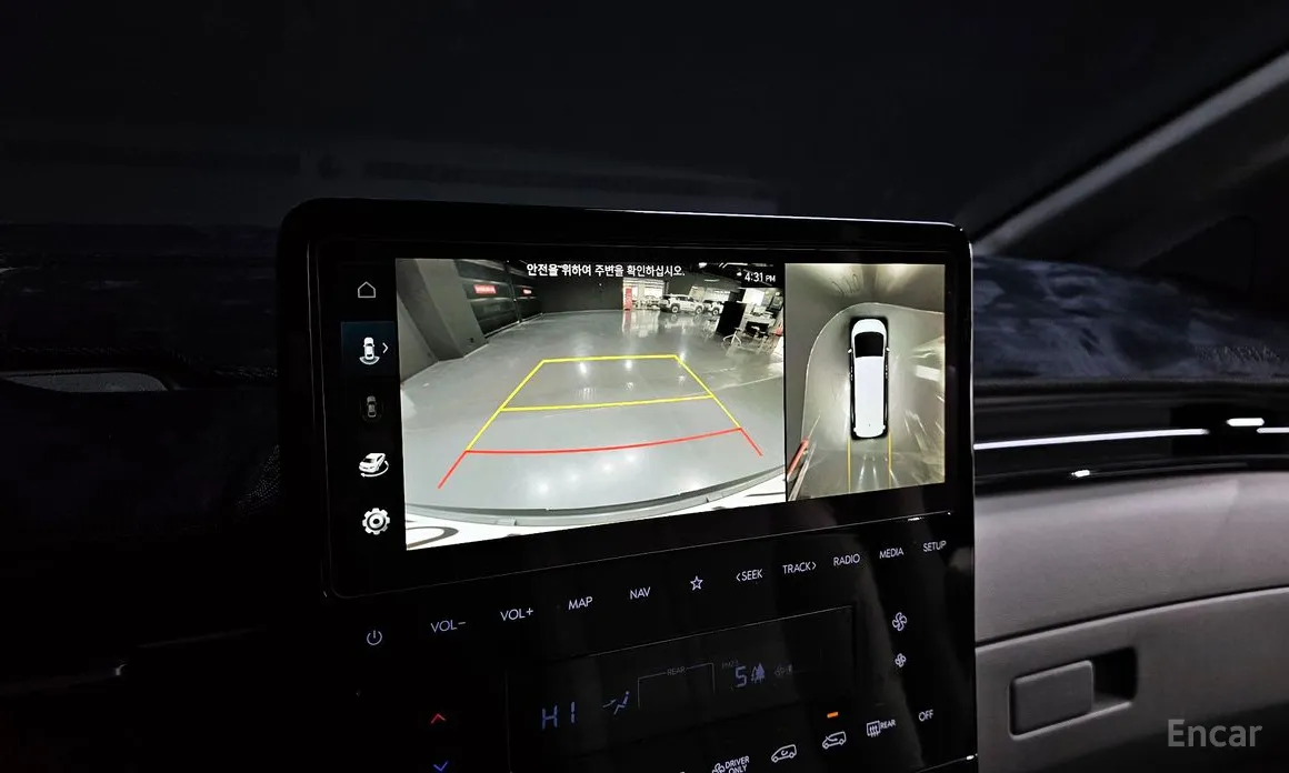 Фото 16 - Hyundai Staria