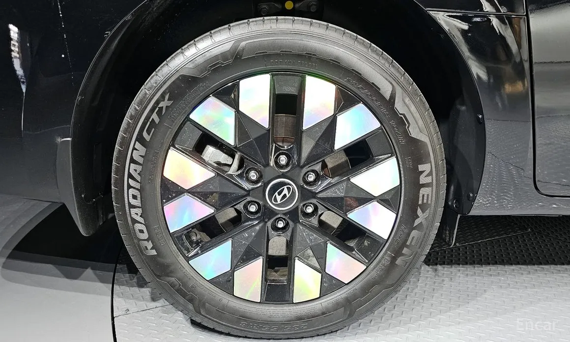 Фото 5 - Hyundai Staria