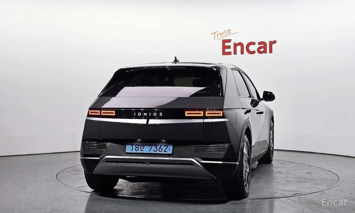 Фото 4 - Hyundai Ioniq 5