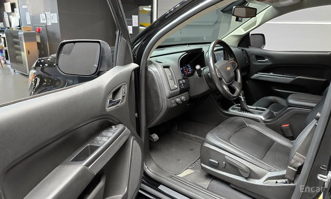 Фото 11 - Chevrolet Colorado