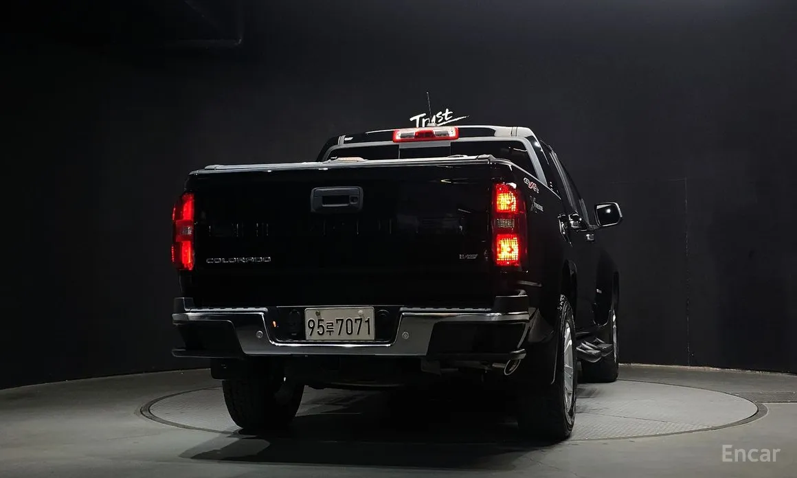 Фото 4 - Chevrolet Colorado