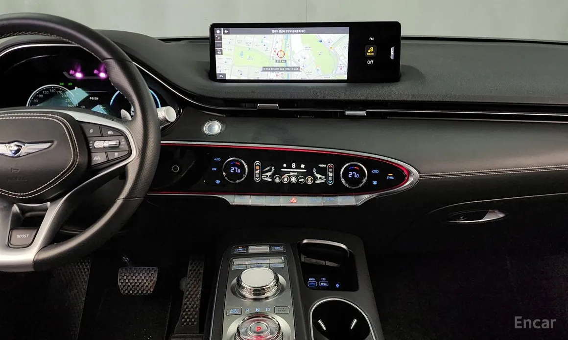 Фото 14 - Genesis GV70