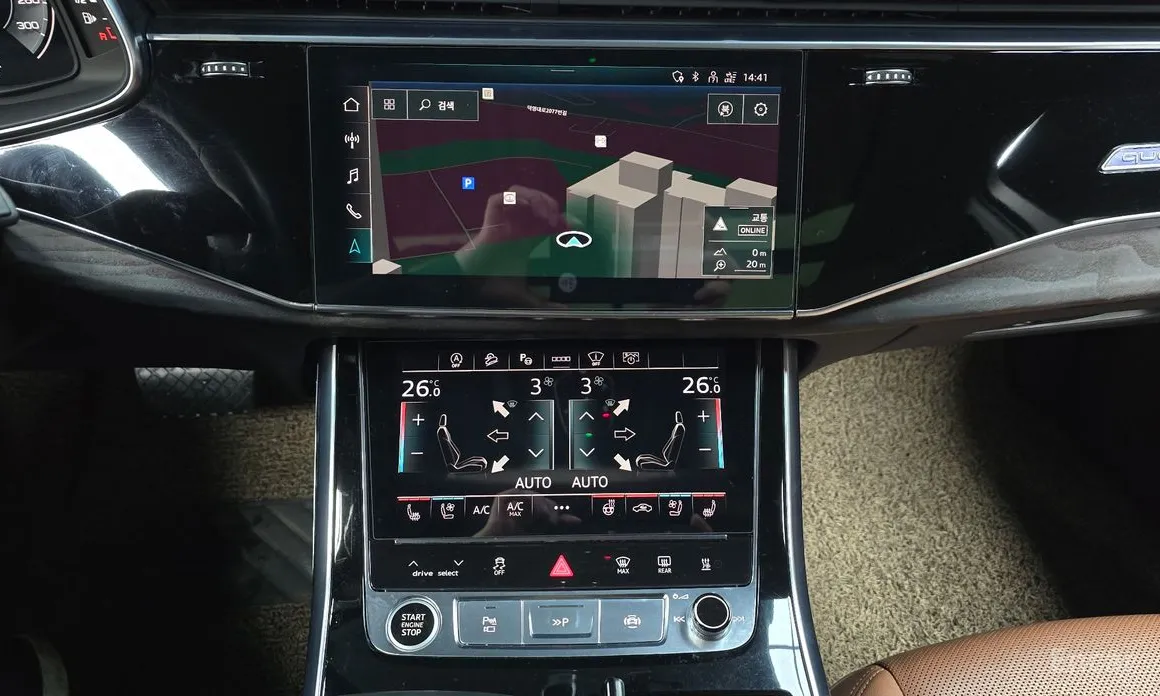 Фото 15 - Audi Q7