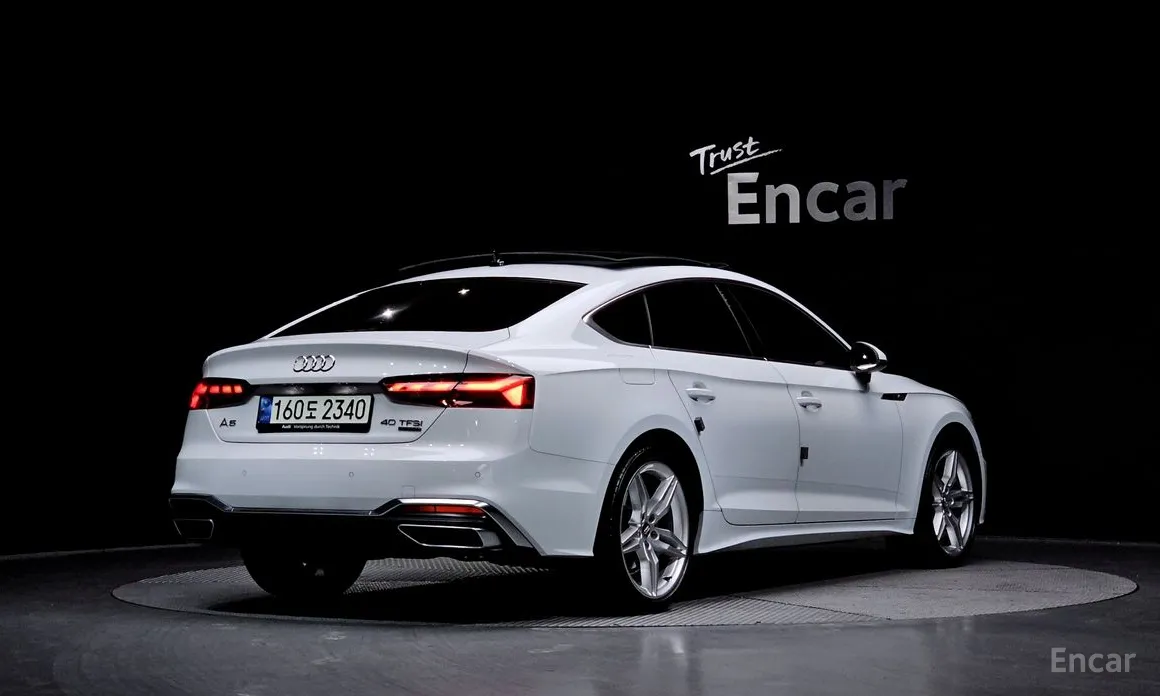 Фото 2 - Audi A5