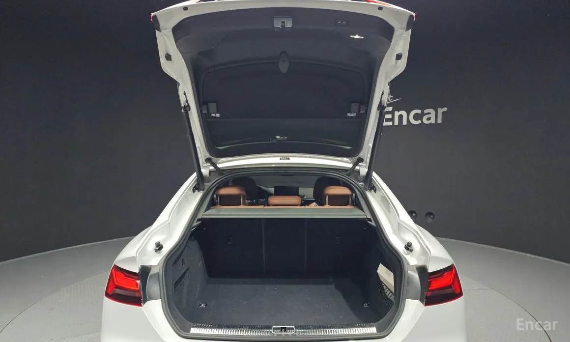 Фото 20 - Audi A5