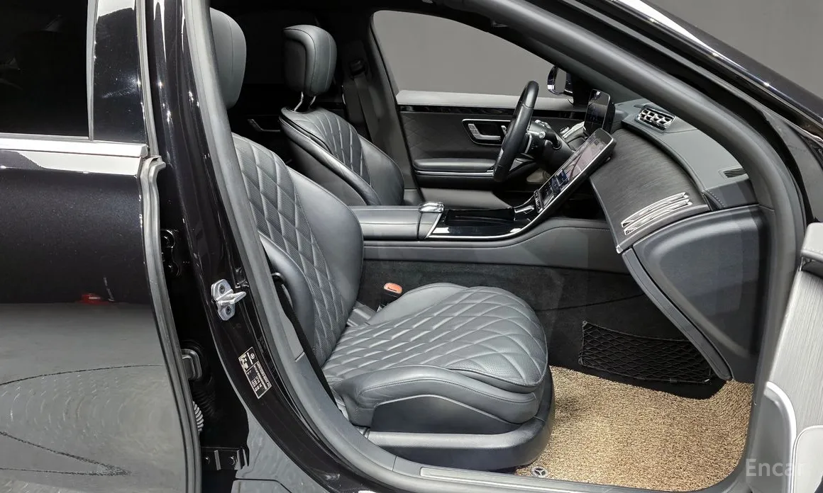 Фото 11 - Mercedes-Benz S-Class