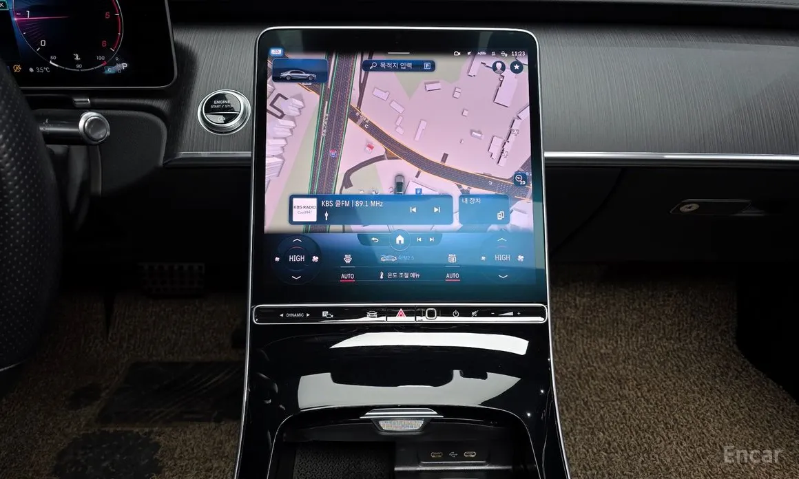 Фото 14 - Mercedes-Benz S-Class