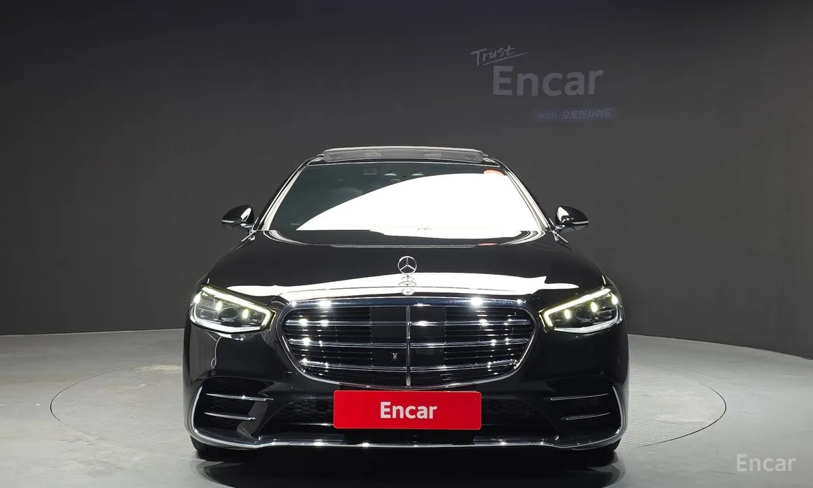 Фото 3 - Mercedes-Benz S-Class