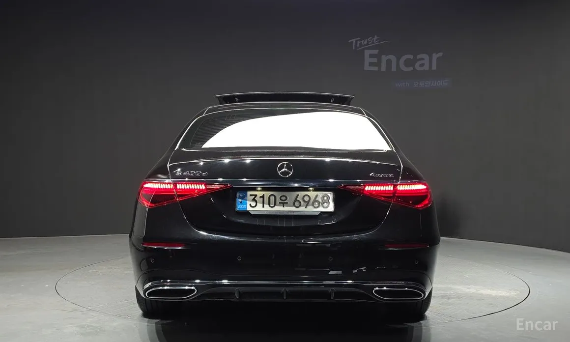 Фото 4 - Mercedes-Benz S-Class