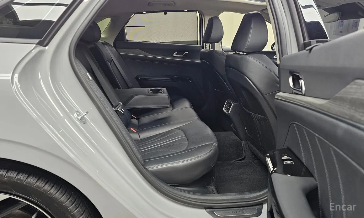 Фото 12 - Kia K5