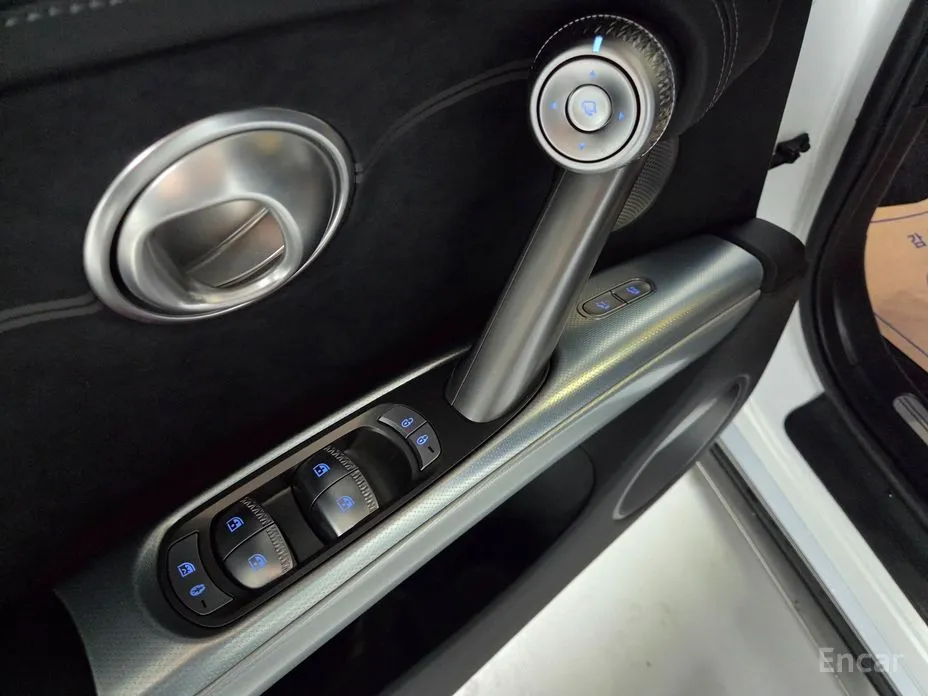 Фото 10 - Genesis GV60