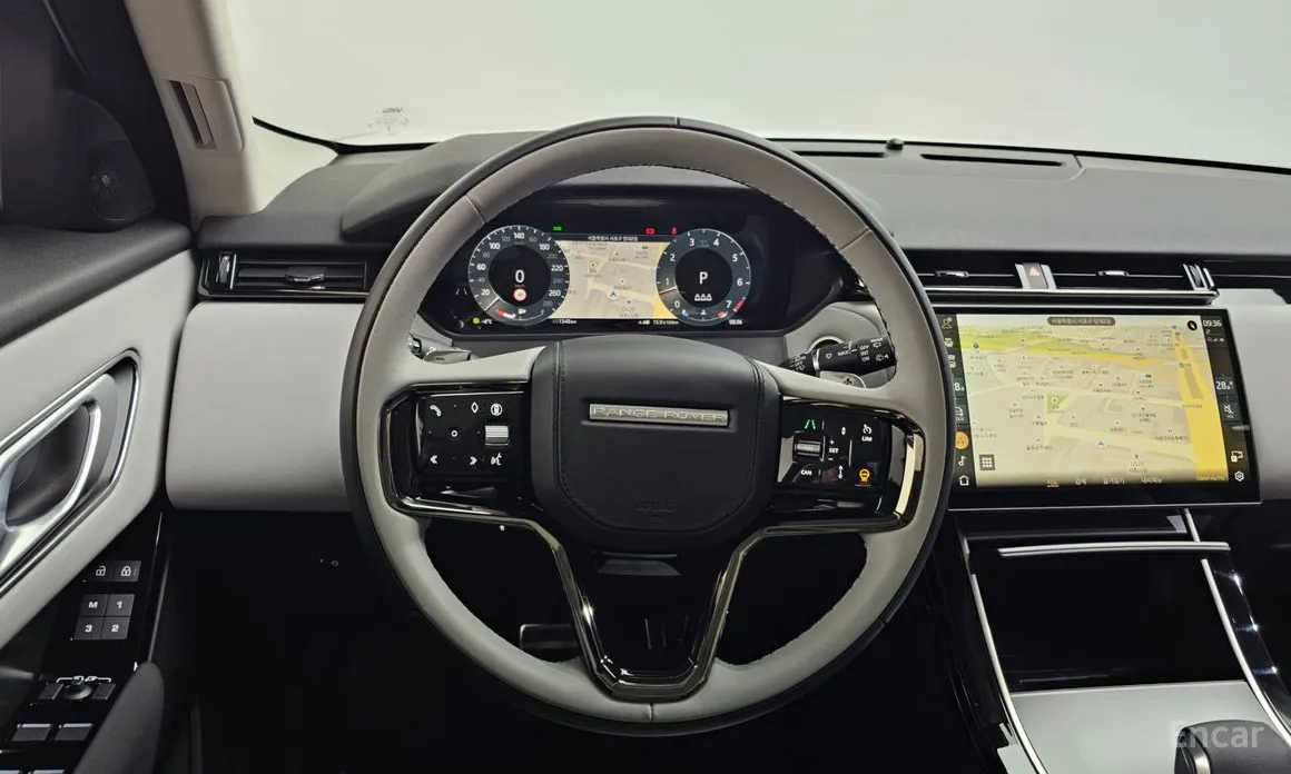 Фото 13 - Land Rover Range Rover Velar