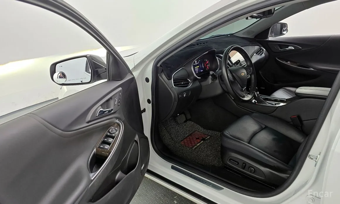 Фото 10 - Chevrolet Malibu