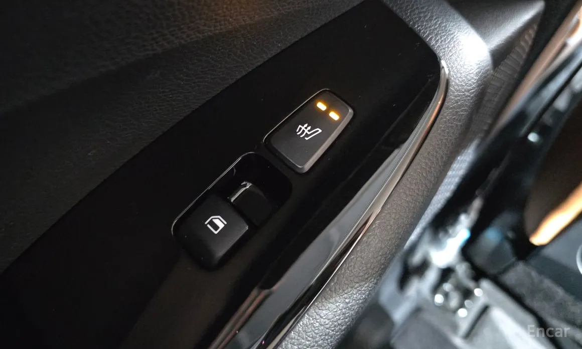 Фото 18 - Kia Seltos