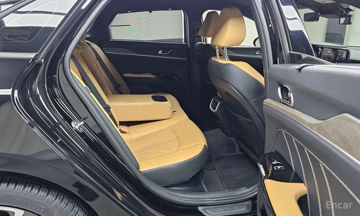 Фото 12 - Kia K5