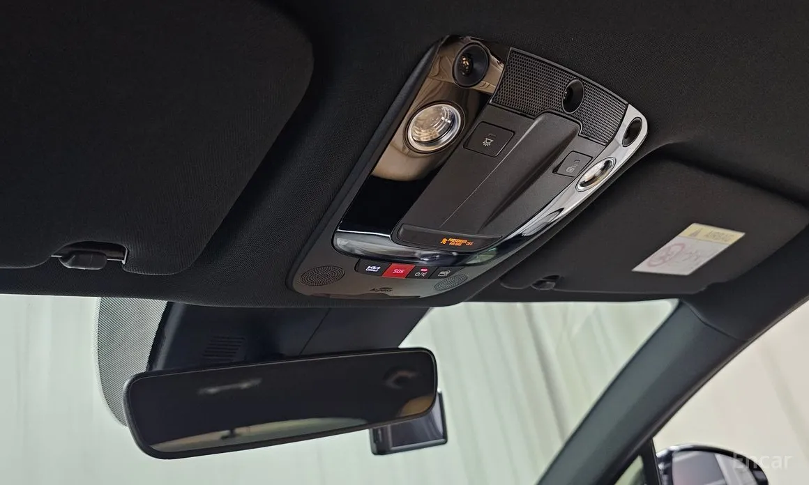 Фото 18 - Kia K5