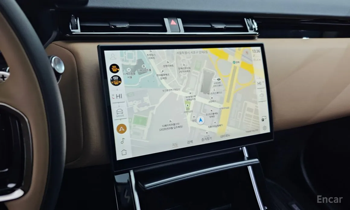 Фото 14 - Land Rover Range Rover Velar