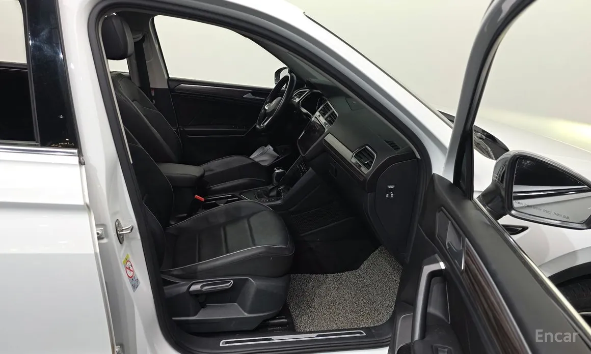 Фото 11 - Volkswagen Tiguan