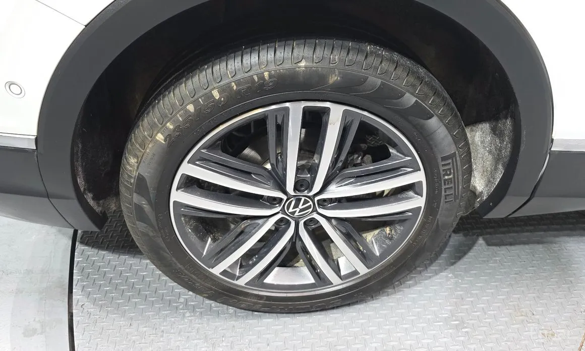 Фото 5 - Volkswagen Tiguan