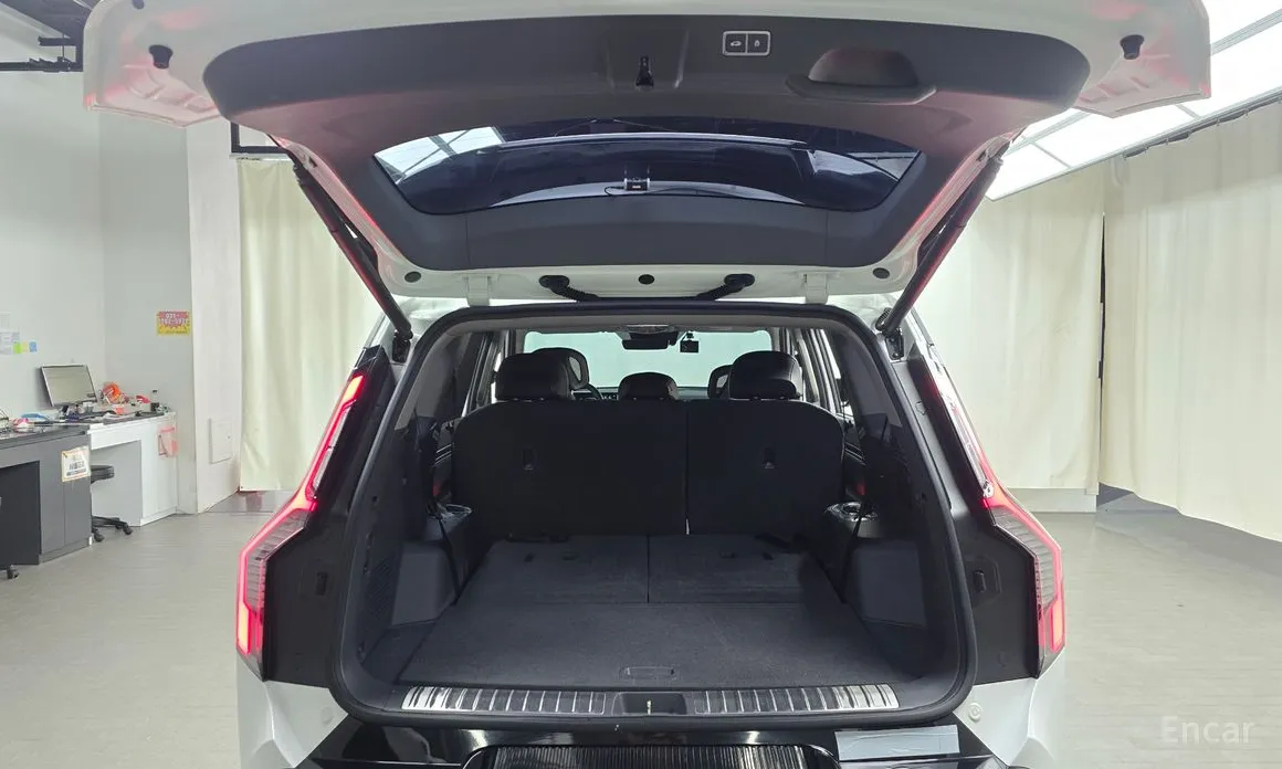 Фото 20 - Kia EV9