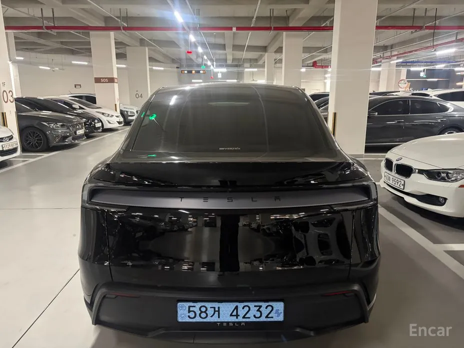 Фото 2 - Tesla Model Y