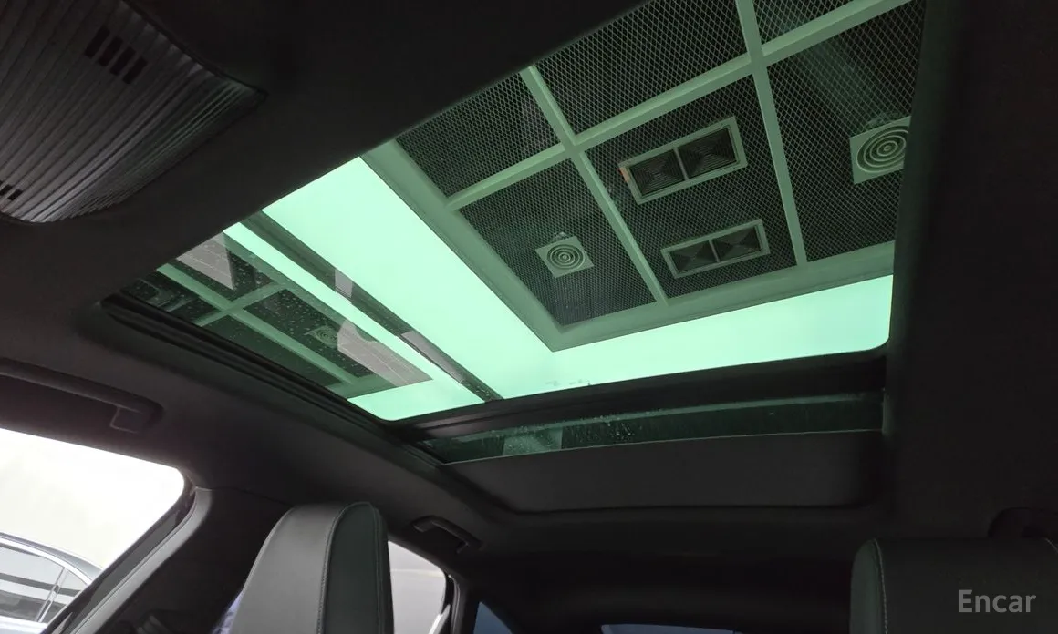 Фото 18 - Audi Q4 e-tron