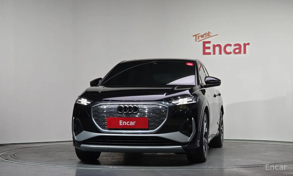 Фото 3 - Audi Q4 e-tron