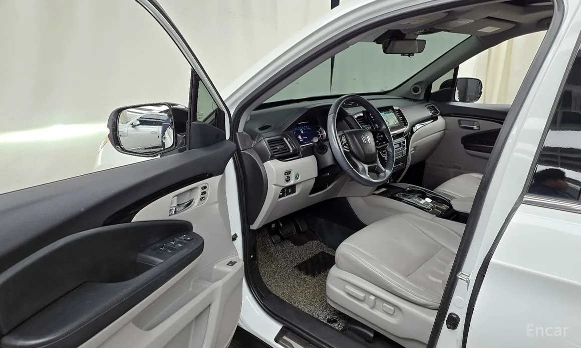 Фото 10 - Honda Pilot