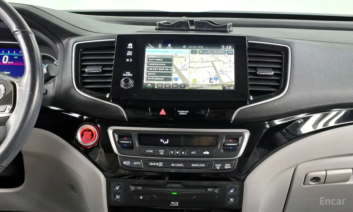 Фото 14 - Honda Pilot