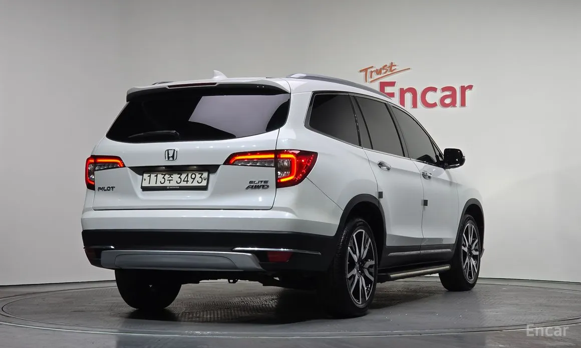 Фото 2 - Honda Pilot